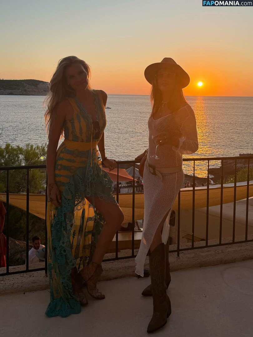 Alessandra / Alessandra Ambrosio / aleambrosio / alelovesanja / alessandraambrosio / https: Meztelen OnlyFans  Kikerült fotó #1526