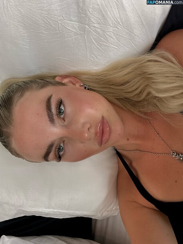 Alexa Tiziani / alexatiziani Meztelen OnlyFans  Kikerült fotó #16