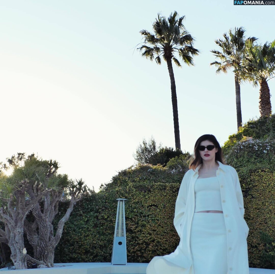 Alexandra Daddario / alexandradaddario Meztelen OnlyFans  Kikerült fotó #2068