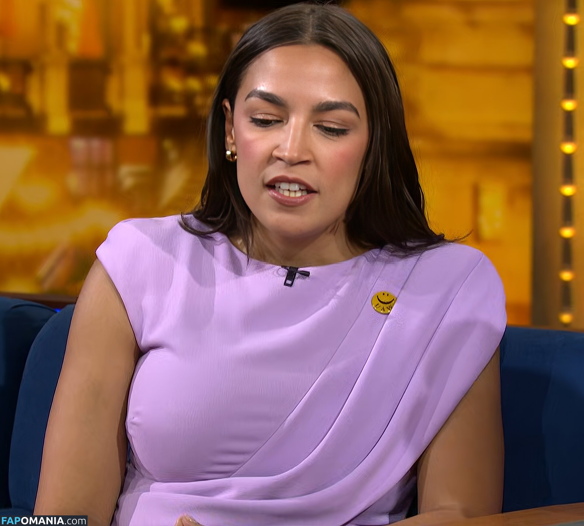 AOC / Alexandria Ocasio-Cortez Meztelen OnlyFans  Kikerült fotó #176