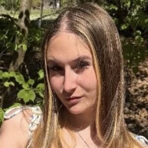 Alexia Loom