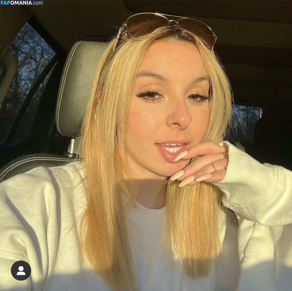 Alexis Simmons / starbabe00 Meztelen OnlyFans  Kikerült fotó #1