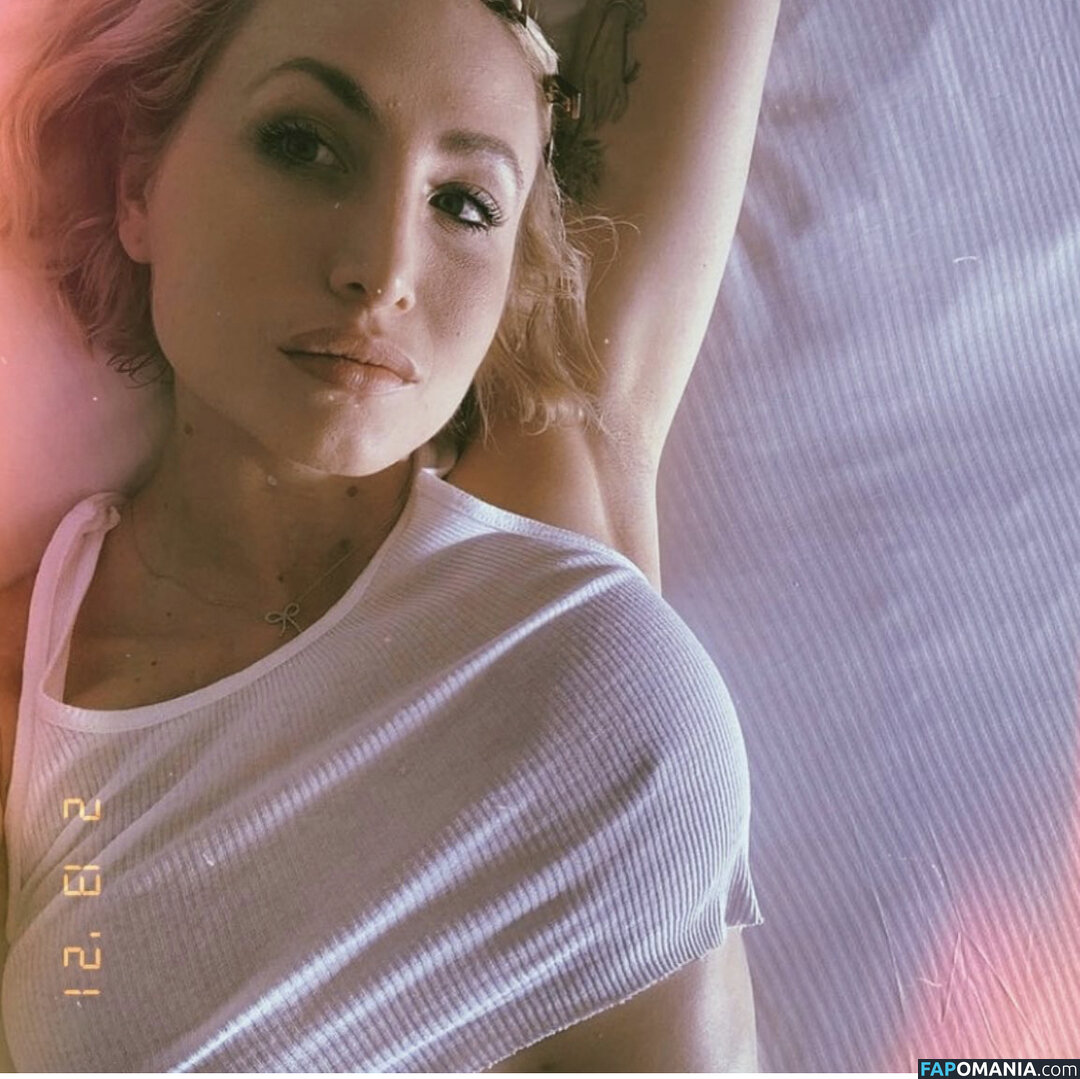 Ali Segel / Jason segels sister / alibaby90 Meztelen OnlyFans  Kikerült fotó #1