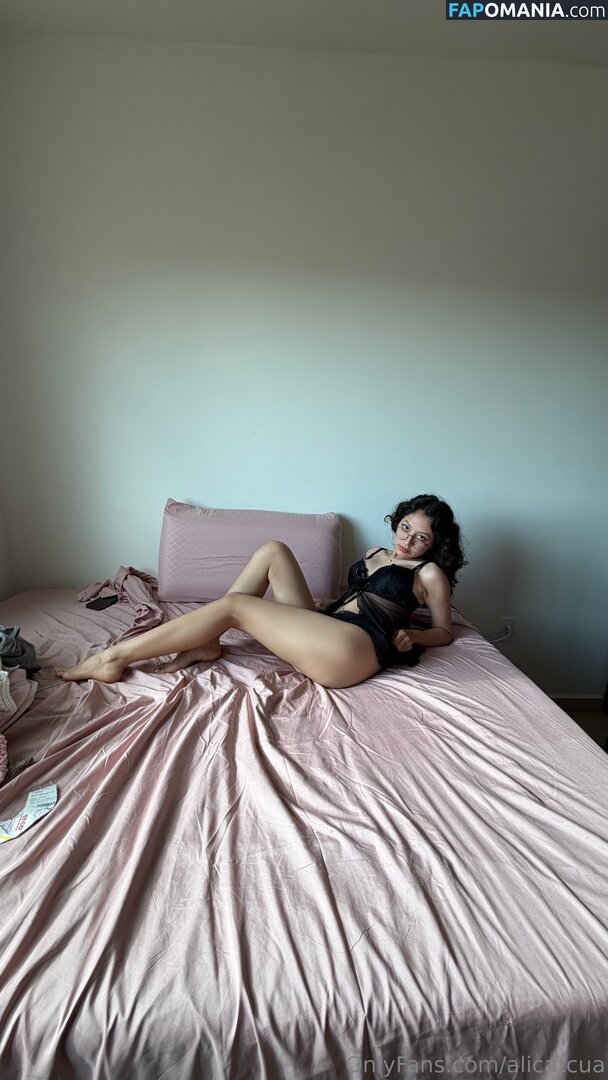 Alicatcua / Alicatcua_ Meztelen OnlyFans  Kikerült fotó #8
