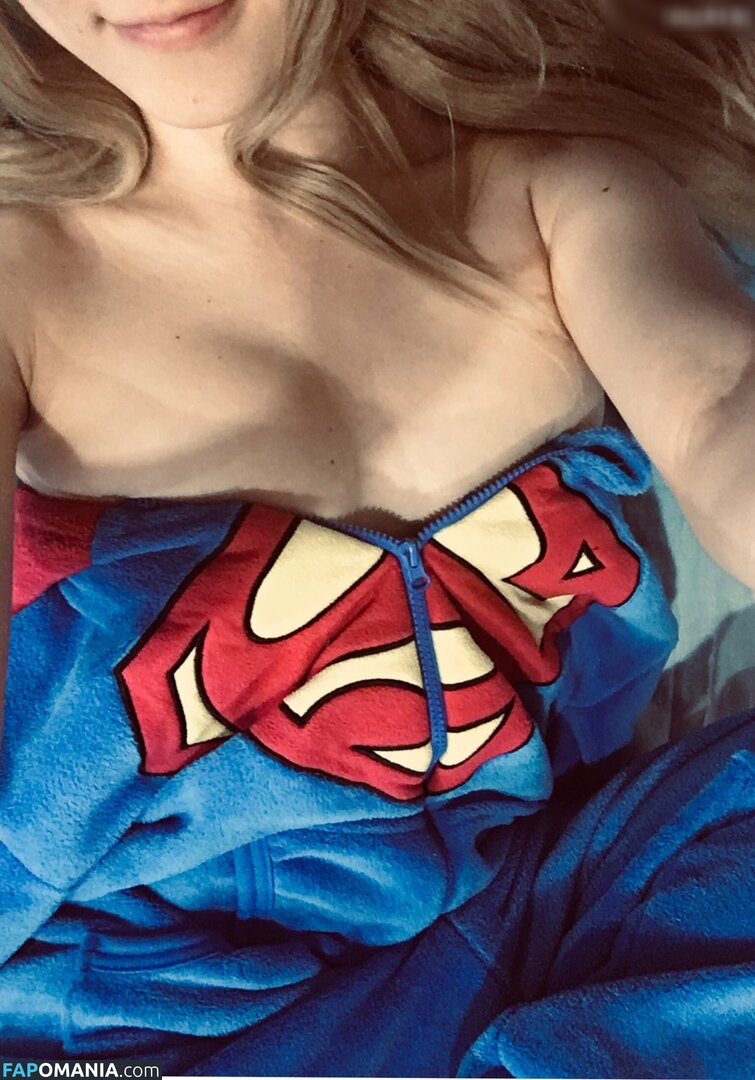 alice_kosmos / alicekosmos / alicekosmos_official Meztelen OnlyFans  Kikerült fotó #13