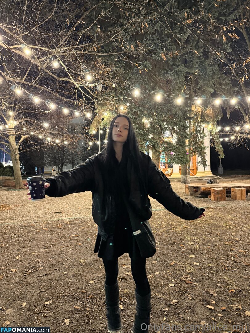 alice_mul / l_amulette Meztelen OnlyFans  Kikerült fotó #19