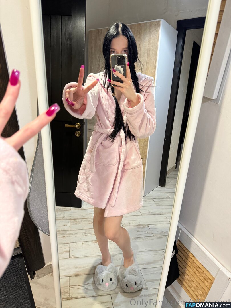 alice_mul / l_amulette Meztelen OnlyFans  Kikerült fotó #25
