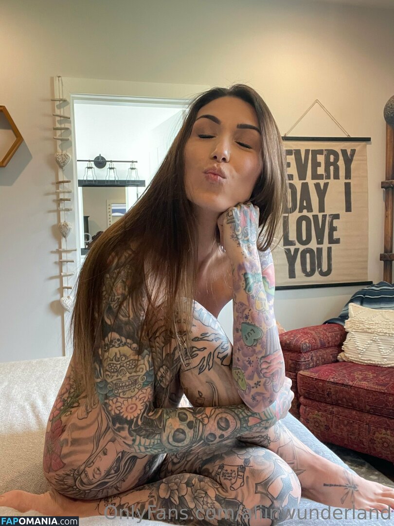 aliinwondrland / aliinwunderland Meztelen OnlyFans  Kikerült fotó #29
