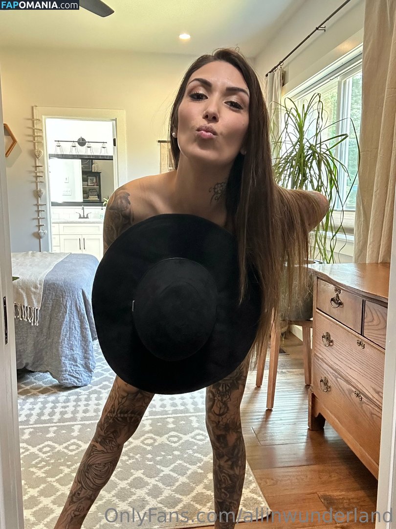 aliinwondrland / aliinwunderland Meztelen OnlyFans  Kikerült fotó #56