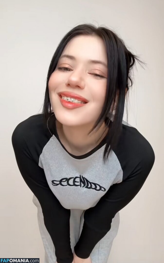 Alina Becker / AlinaBecker / Social Media / abecker_cos / alina_becker / japp_leack Meztelen OnlyFans  Kikerült fotó #105