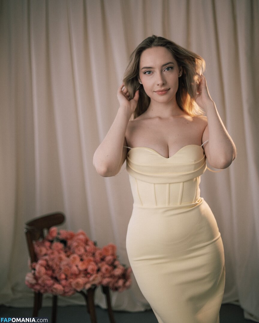 Alissa Strekozova / alissaofficial_ Meztelen OnlyFans  Kikerült fotó #7