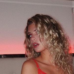 Alissa Violet