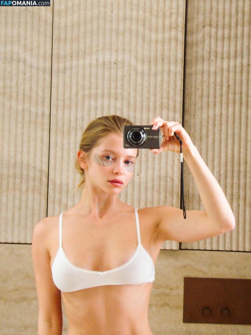 Alla Bruletova / bruletova / bruletova_ Meztelen OnlyFans  Kikerült fotó #680