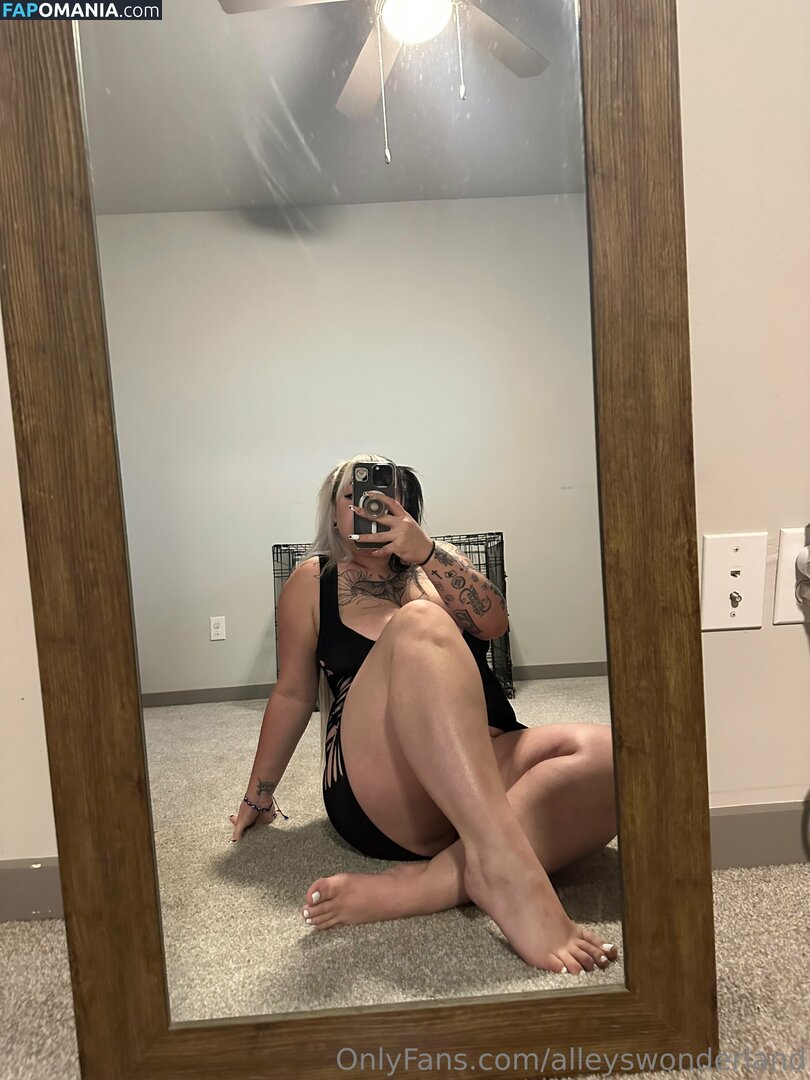 alleyswonderland / alleyswonderlandxo Meztelen OnlyFans  Kikerült fotó #56