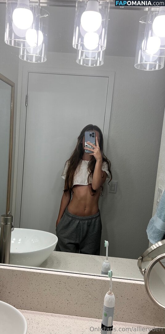 allieryderr / laikenbrown Meztelen OnlyFans  Kikerült fotó #8