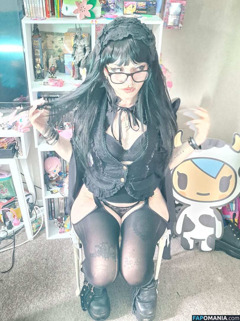 +:｡.ruby ʚ ♡ ɞ ⋆ ✧.｡ / allmyheartbear / myarykerx / usakumyawhore / usakyumawhore Meztelen OnlyFans  Kikerült fotó #6