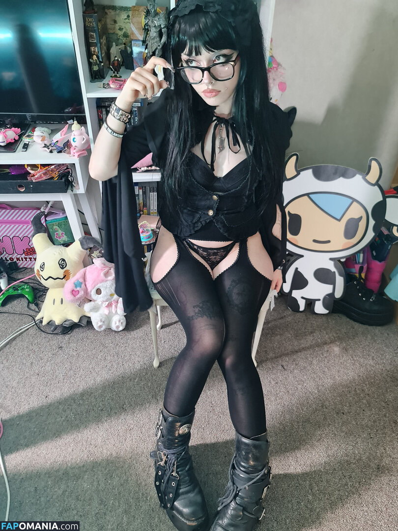 +:｡.ruby ʚ ♡ ɞ ⋆ ✧.｡ / allmyheartbear / myarykerx / usakumyawhore / usakyumawhore Meztelen OnlyFans  Kikerült fotó #8