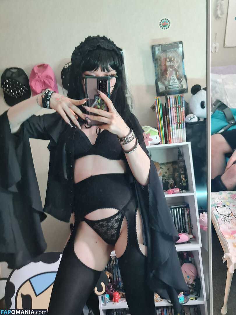 +:｡.ruby ʚ ♡ ɞ ⋆ ✧.｡ / allmyheartbear / myarykerx / usakumyawhore / usakyumawhore Meztelen OnlyFans  Kikerült fotó #12