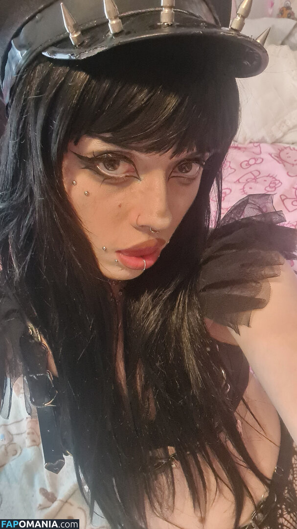 +:｡.ruby ʚ ♡ ɞ ⋆ ✧.｡ / allmyheartbear / myarykerx / usakumyawhore / usakyumawhore Meztelen OnlyFans  Kikerült fotó #25