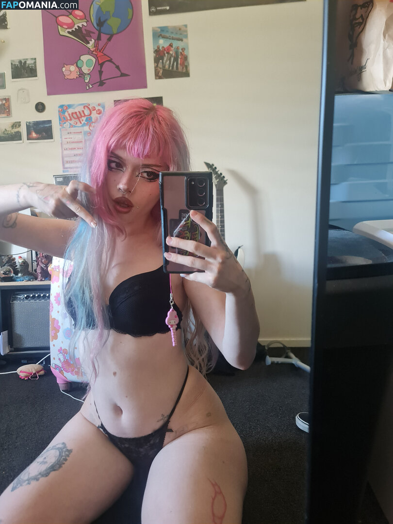 +:｡.ruby ʚ ♡ ɞ ⋆ ✧.｡ / allmyheartbear / myarykerx / usakumyawhore / usakyumawhore Meztelen OnlyFans  Kikerült fotó #30