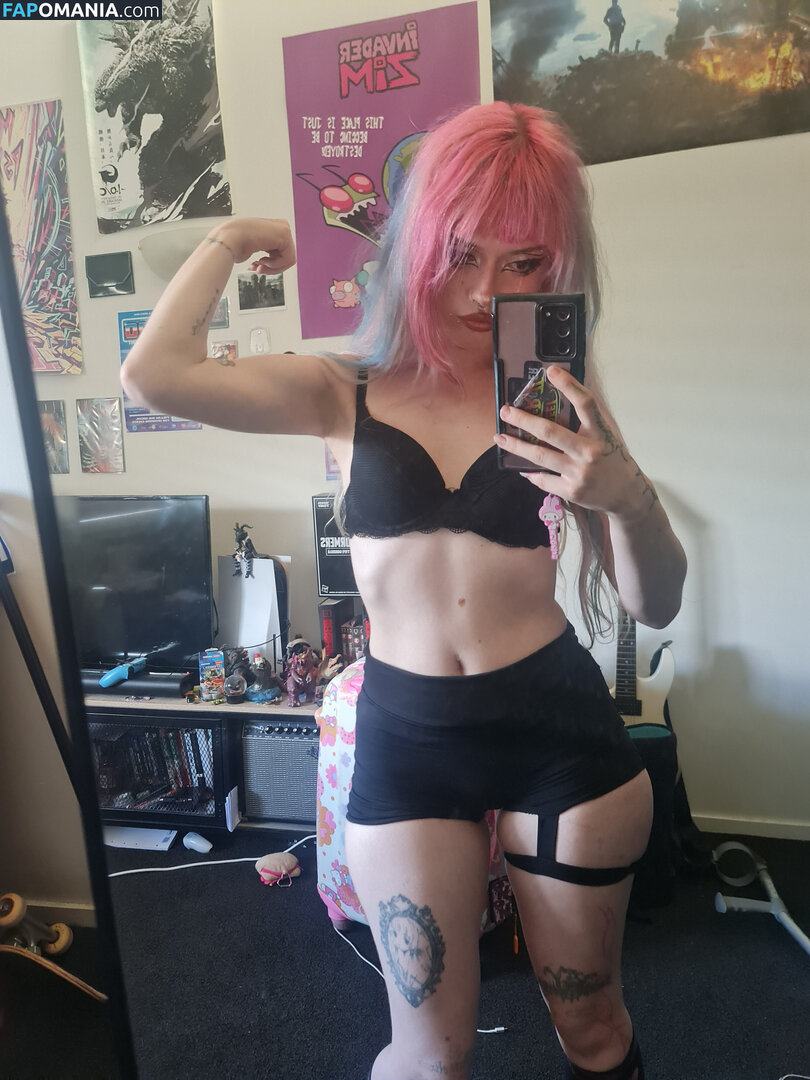 +:｡.ruby ʚ ♡ ɞ ⋆ ✧.｡ / allmyheartbear / myarykerx / usakumyawhore / usakyumawhore Meztelen OnlyFans  Kikerült fotó #38