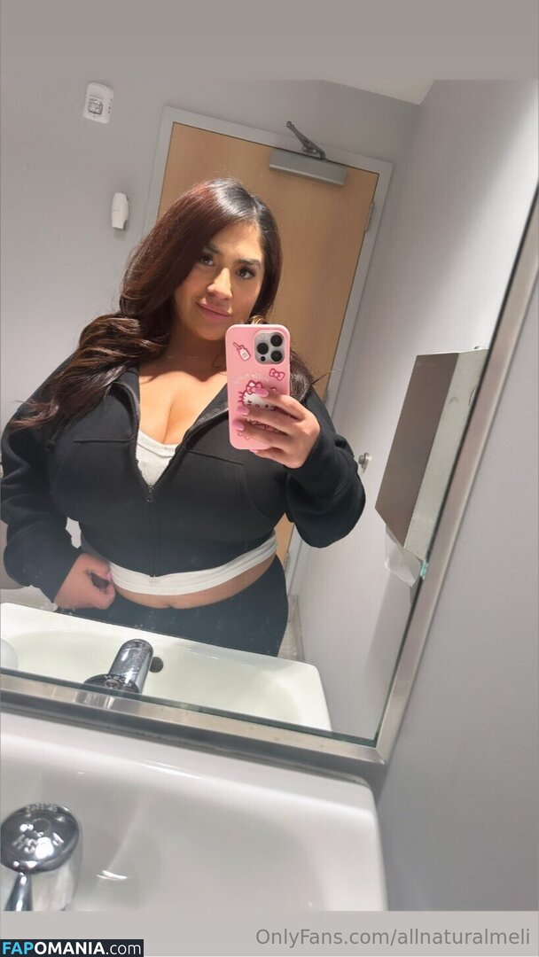 Allnaturalmelival24 / Rasta_rn2 Meztelen OnlyFans  Kikerült fotó #1