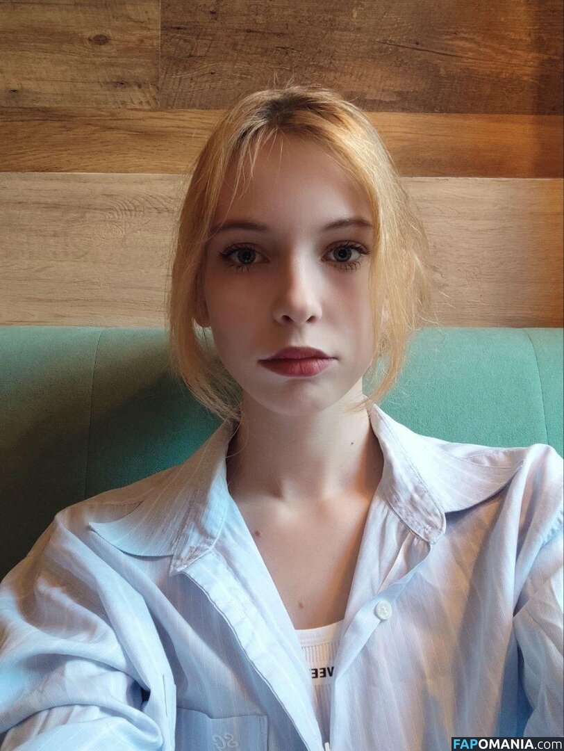 Altheadoyel / Fafa_fluff / KerryMezo / KinaBattig Meztelen OnlyFans  Kikerült fotó #2