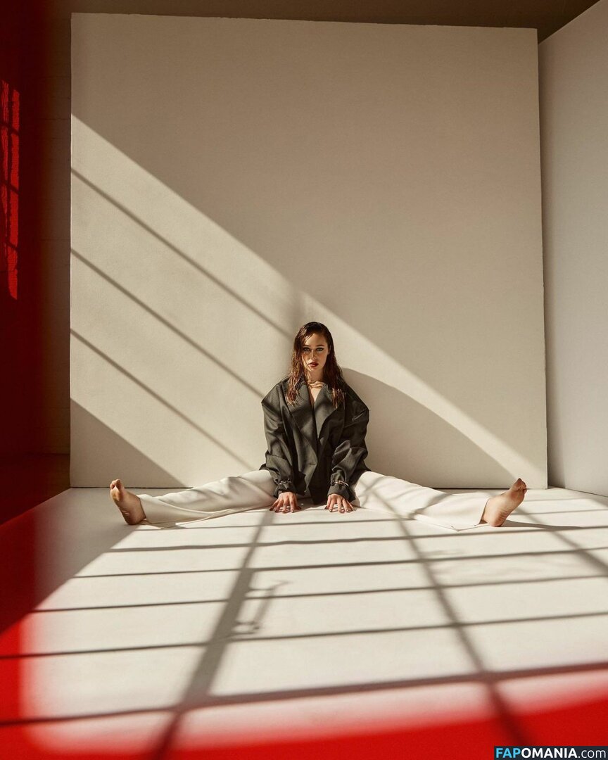 Alycia Debnam Carey / DebnamCarey / alyciajasmin Meztelen OnlyFans  Kikerült fotó #3