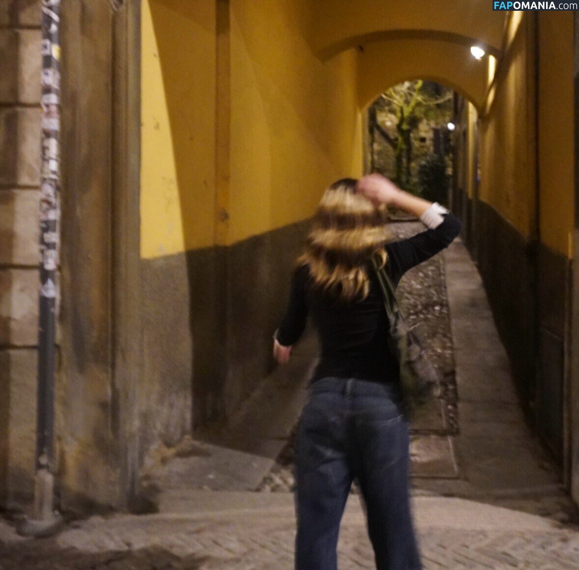 Alysa Liu / AlysaLiu / alysaxliu / https: Meztelen OnlyFans  Kikerült fotó #1