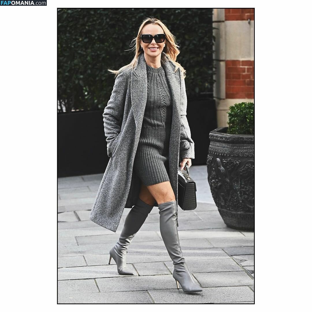 Amanda Holden / noholdenback Meztelen OnlyFans  Kikerült fotó #429