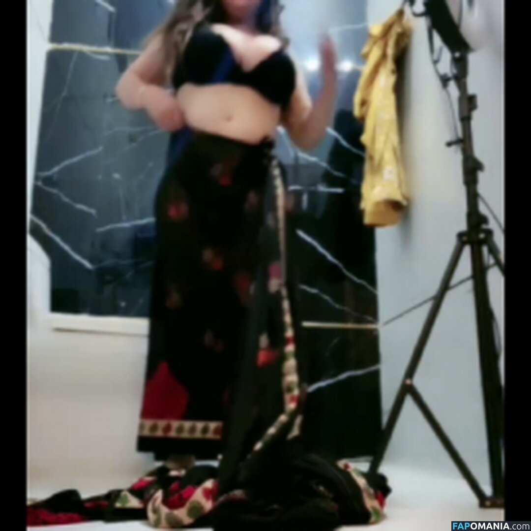 Amateur Streamers / radiatedfox Meztelen OnlyFans  Kikerült fotó #109