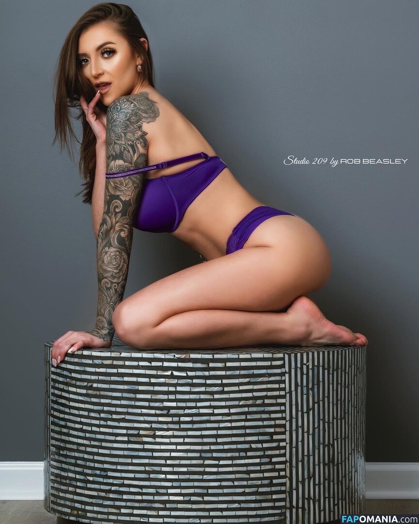Amaya Anne / Emma Rourke / _amayaanne / amayaannee / inkkedbabe Meztelen OnlyFans  Kikerült fotó #1