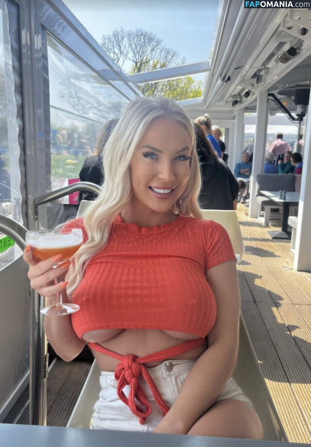 Amber McCall / ambermccallxoxx Meztelen OnlyFans  Kikerült fotó #1