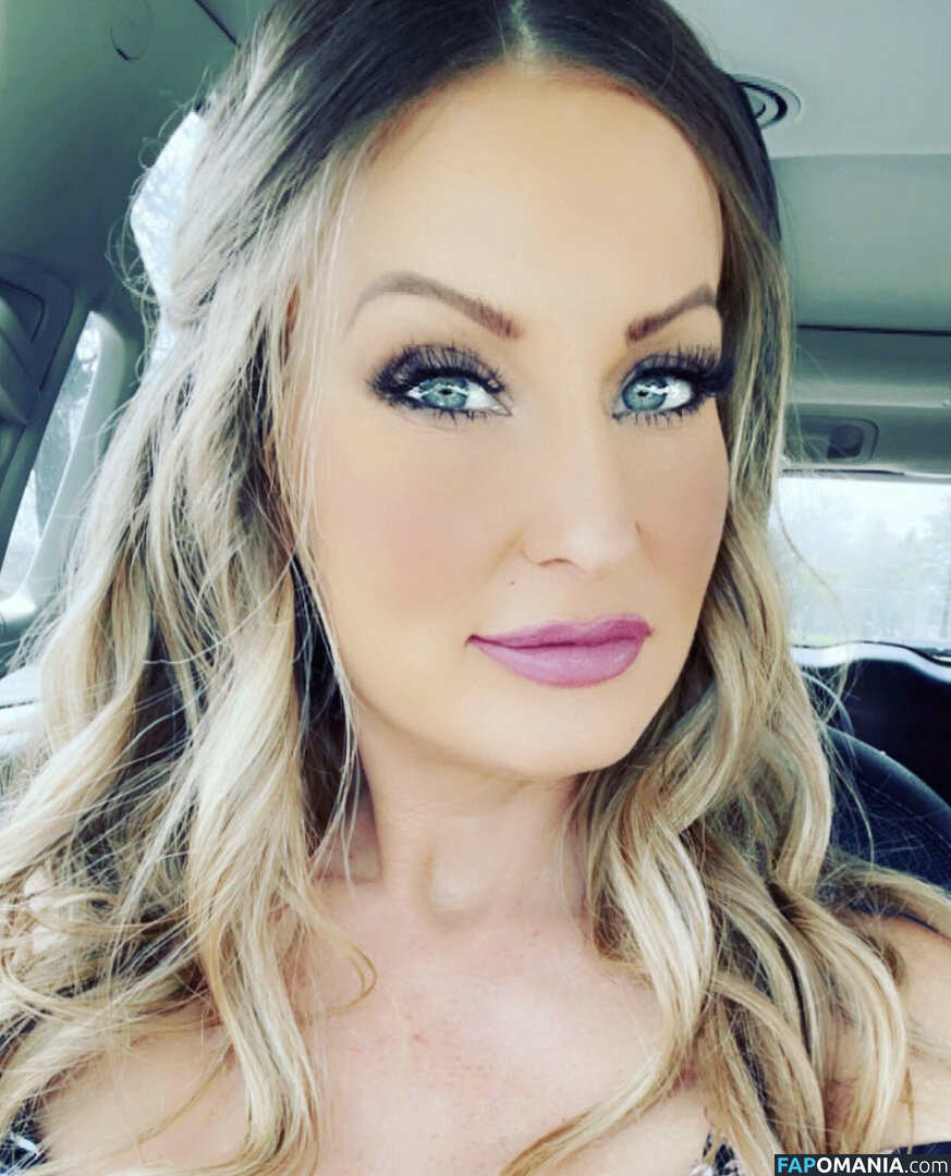 AmberHaines26 / Ambiedawn26 / Cougarfans3333 Meztelen OnlyFans  Kikerült fotó #4