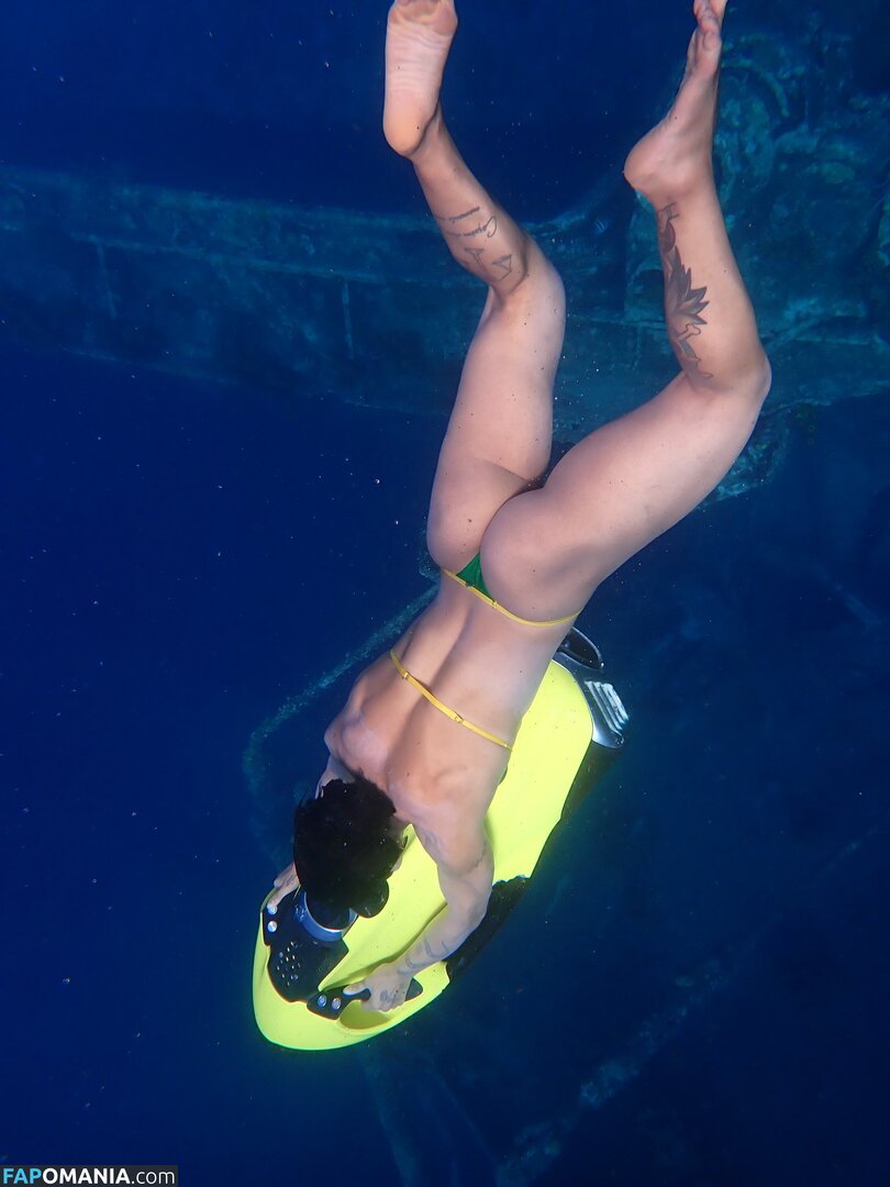 Amira Daher / AmiraDaher7 / musa_amiraf / musa_amirafit Meztelen OnlyFans  Kikerült fotó #310