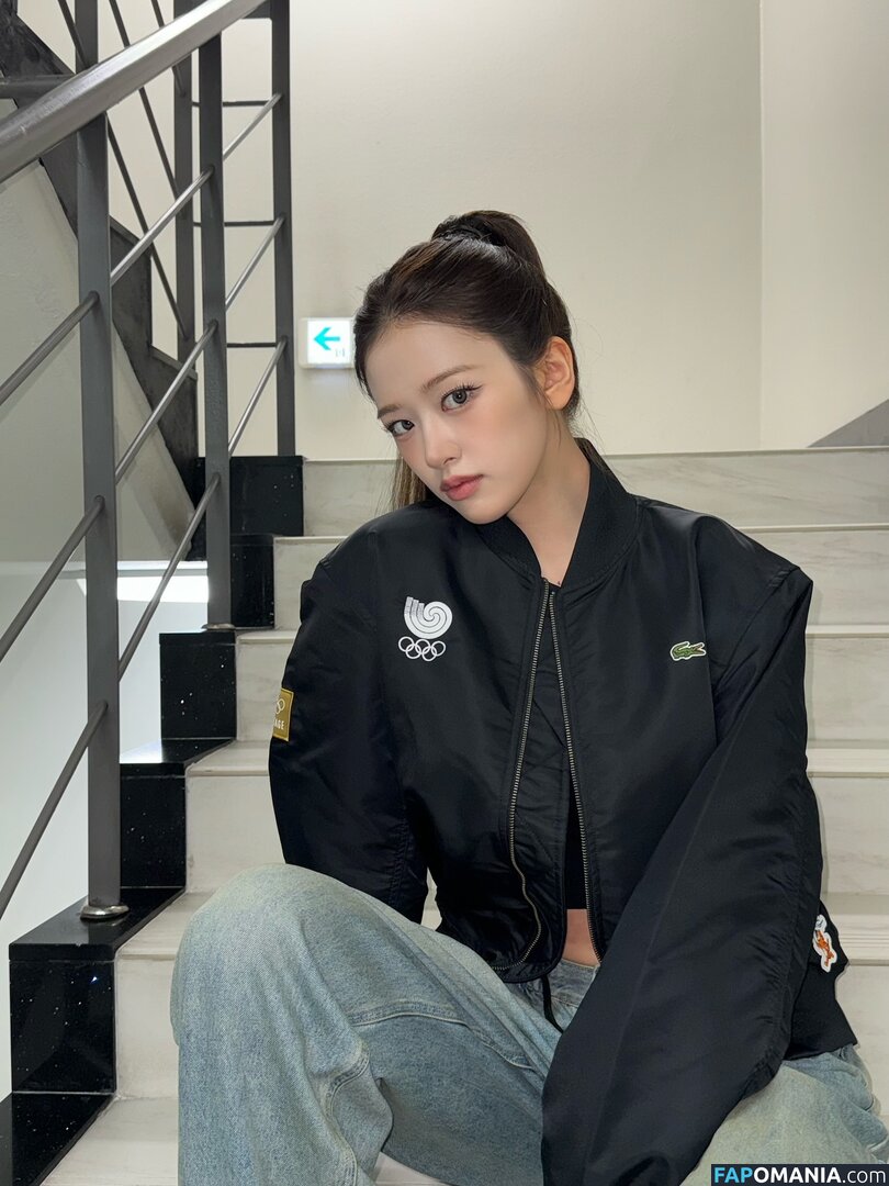 An IVE / An Yujin 안유진 | / _yujin_an Meztelen OnlyFans  Kikerült fotó #10