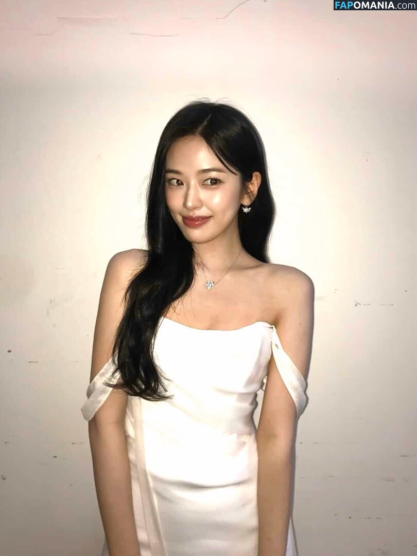 An IVE / An Yujin 안유진 | / _yujin_an Meztelen OnlyFans  Kikerült fotó #29