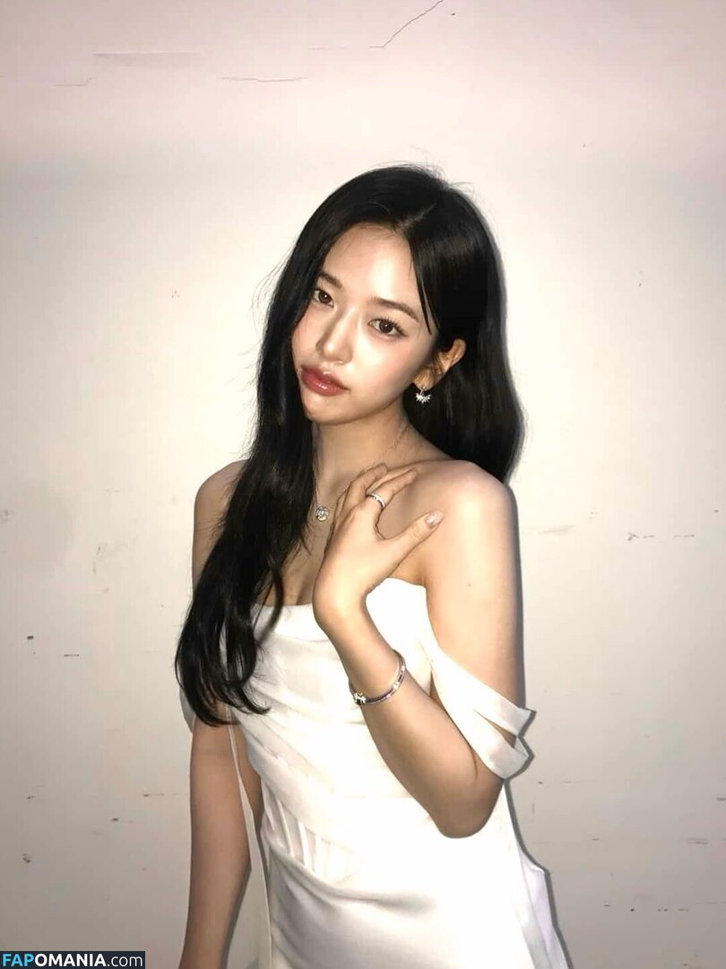 An IVE / An Yujin 안유진 | / _yujin_an Meztelen OnlyFans  Kikerült fotó #30
