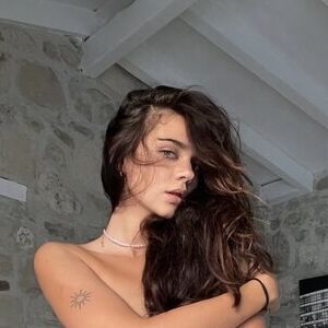 Ana Vavx