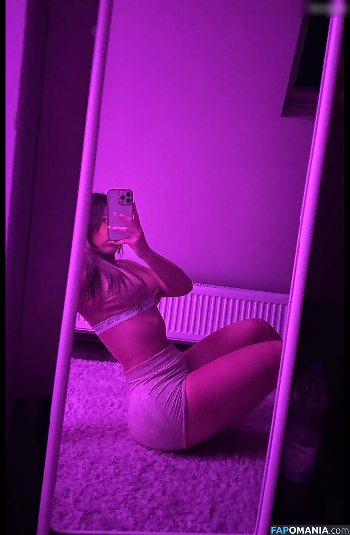 Analena.lz / anabelleofficial Meztelen OnlyFans  Kikerült fotó #229