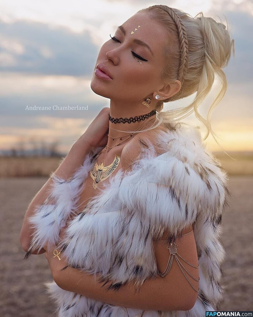 Andreane Chamberland / AndreaneC Meztelen OnlyFans  Kikerült fotó #5