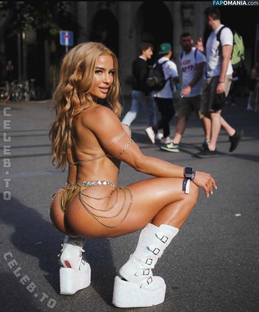 andreaschaerer Meztelen OnlyFans  Kikerült fotó #6