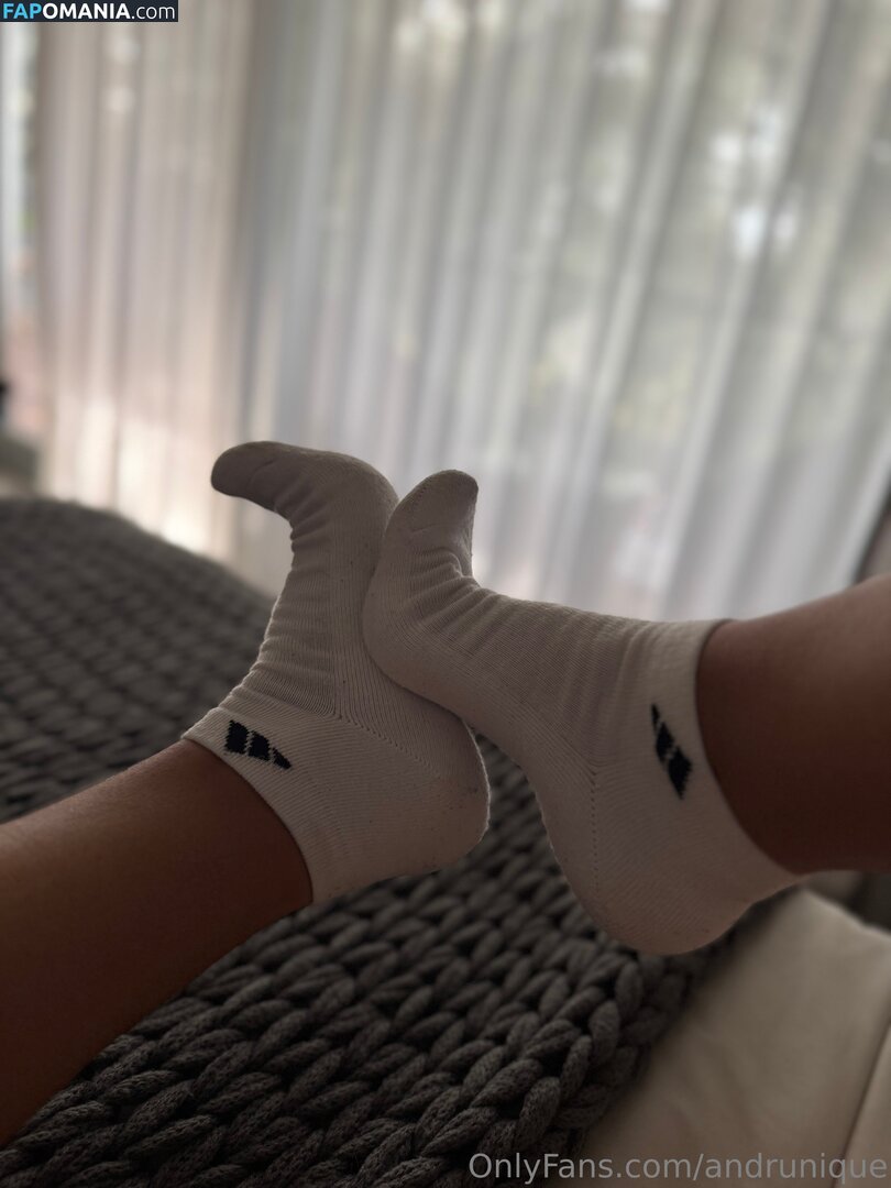 andrunique / danielledavis242 Meztelen OnlyFans  Kikerült fotó #1