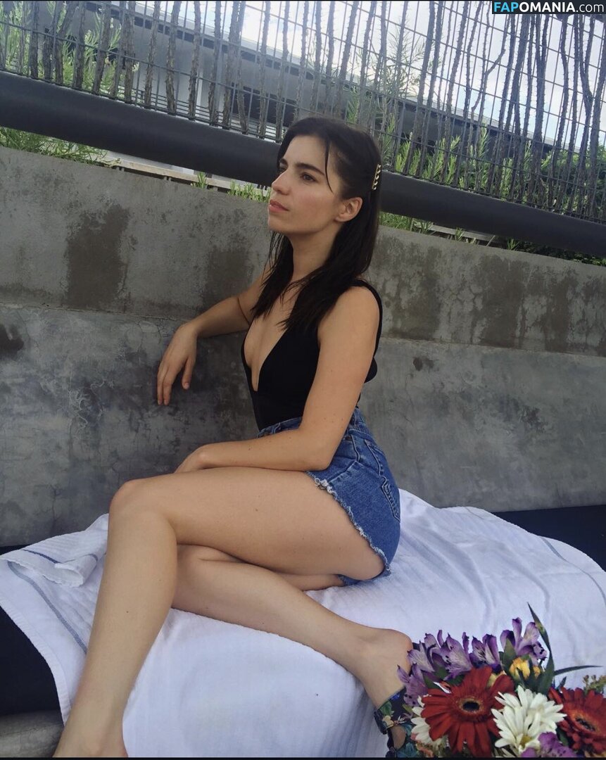 Angela Trimbur / angelatrimbur / angelatrimburdance Meztelen OnlyFans  Kikerült fotó #6
