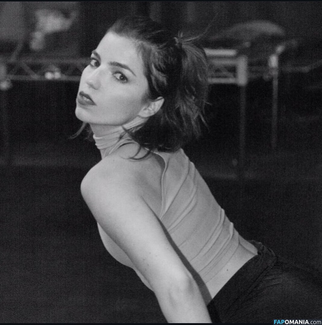 Angela Trimbur / angelatrimbur / angelatrimburdance Meztelen OnlyFans  Kikerült fotó #16