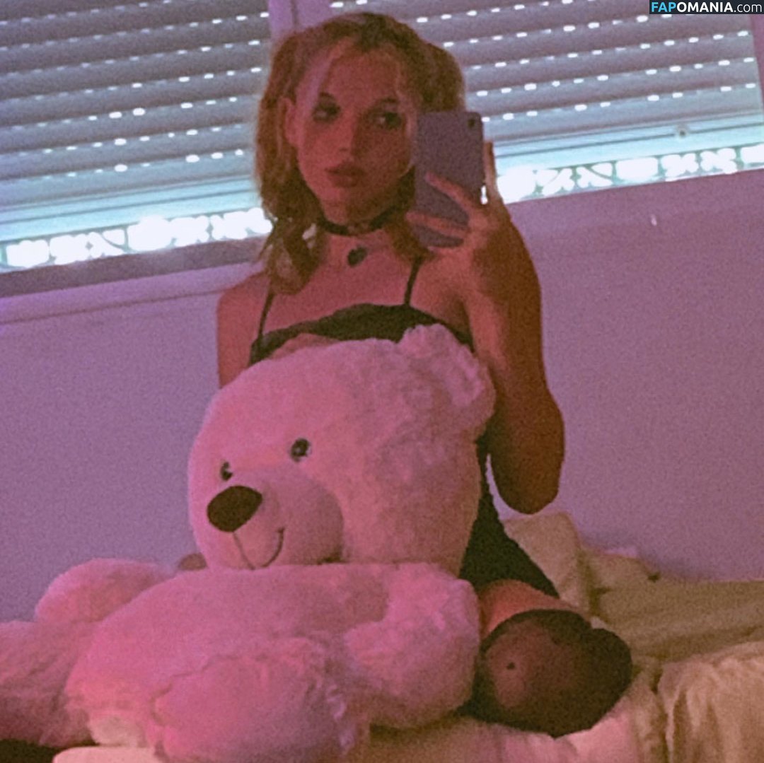 angele_mhr Meztelen OnlyFans  Kikerült fotó #11