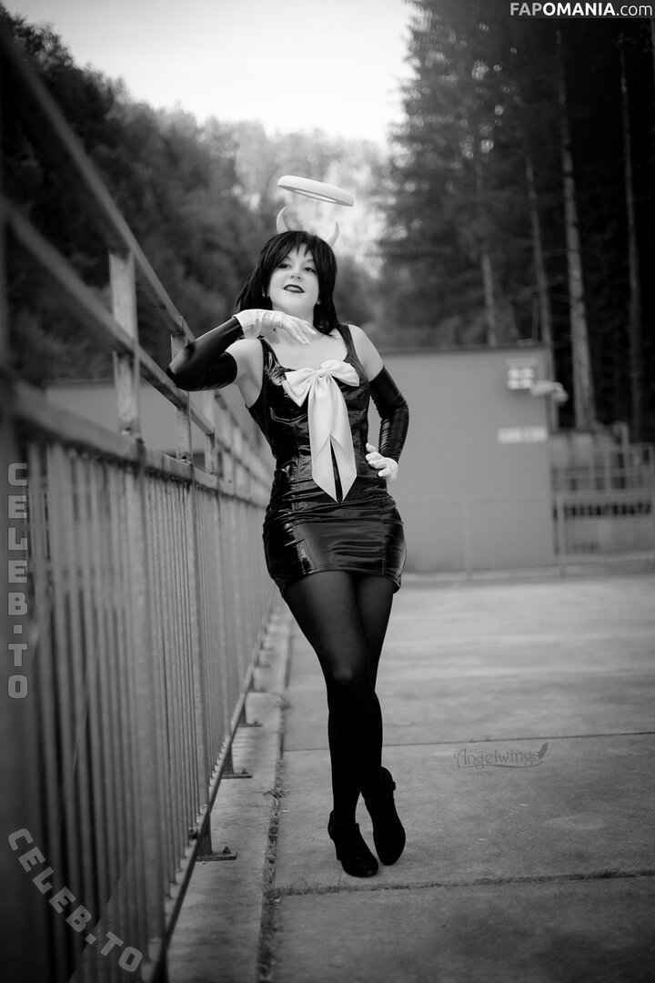 Angelwings_Cos Meztelen OnlyFans  Kikerült fotó #9