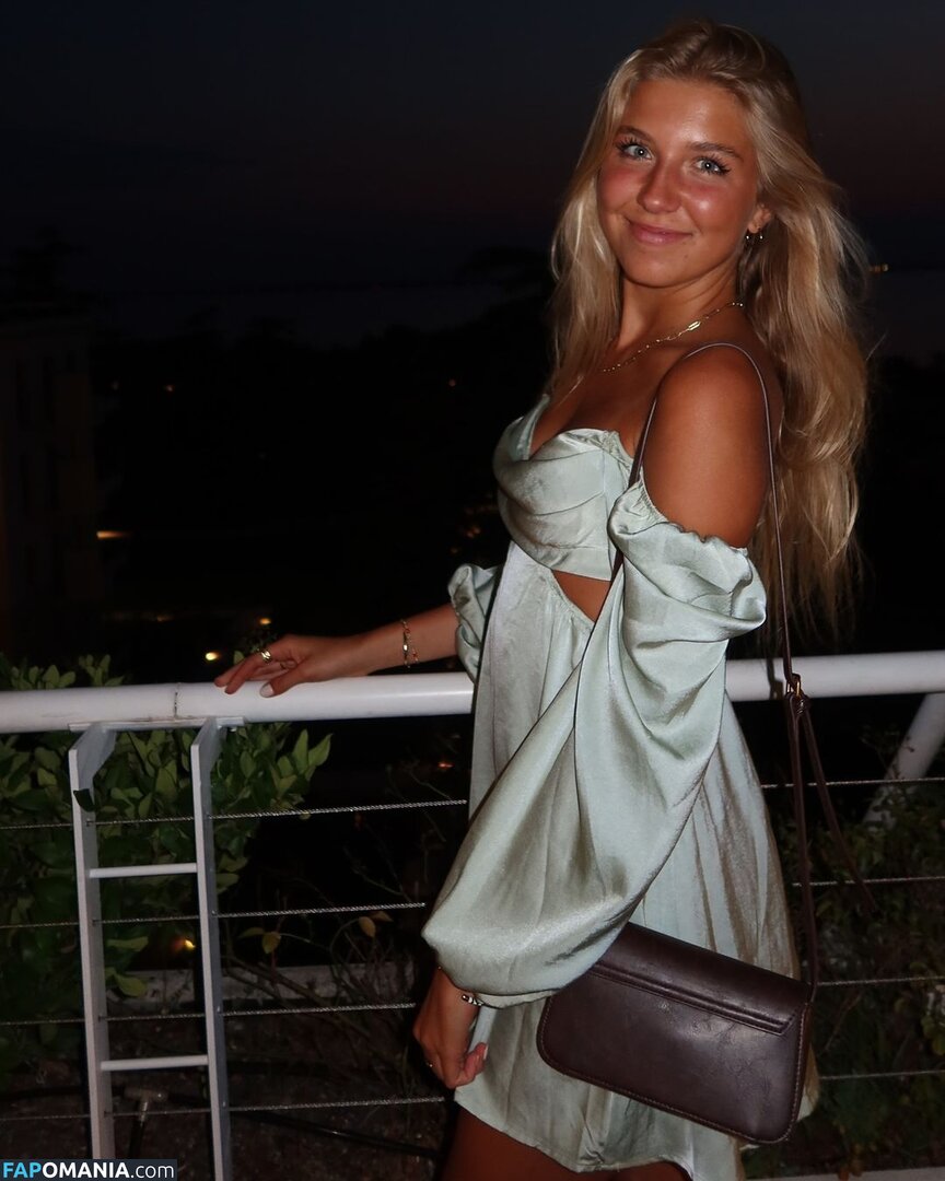 Aniela Leon / anielaleon Meztelen OnlyFans  Kikerült fotó #14