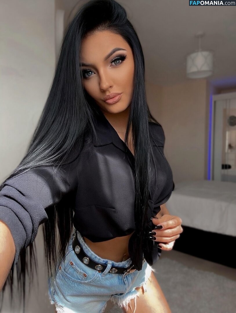 Anitkova Meztelen OnlyFans  Kikerült fotó #12