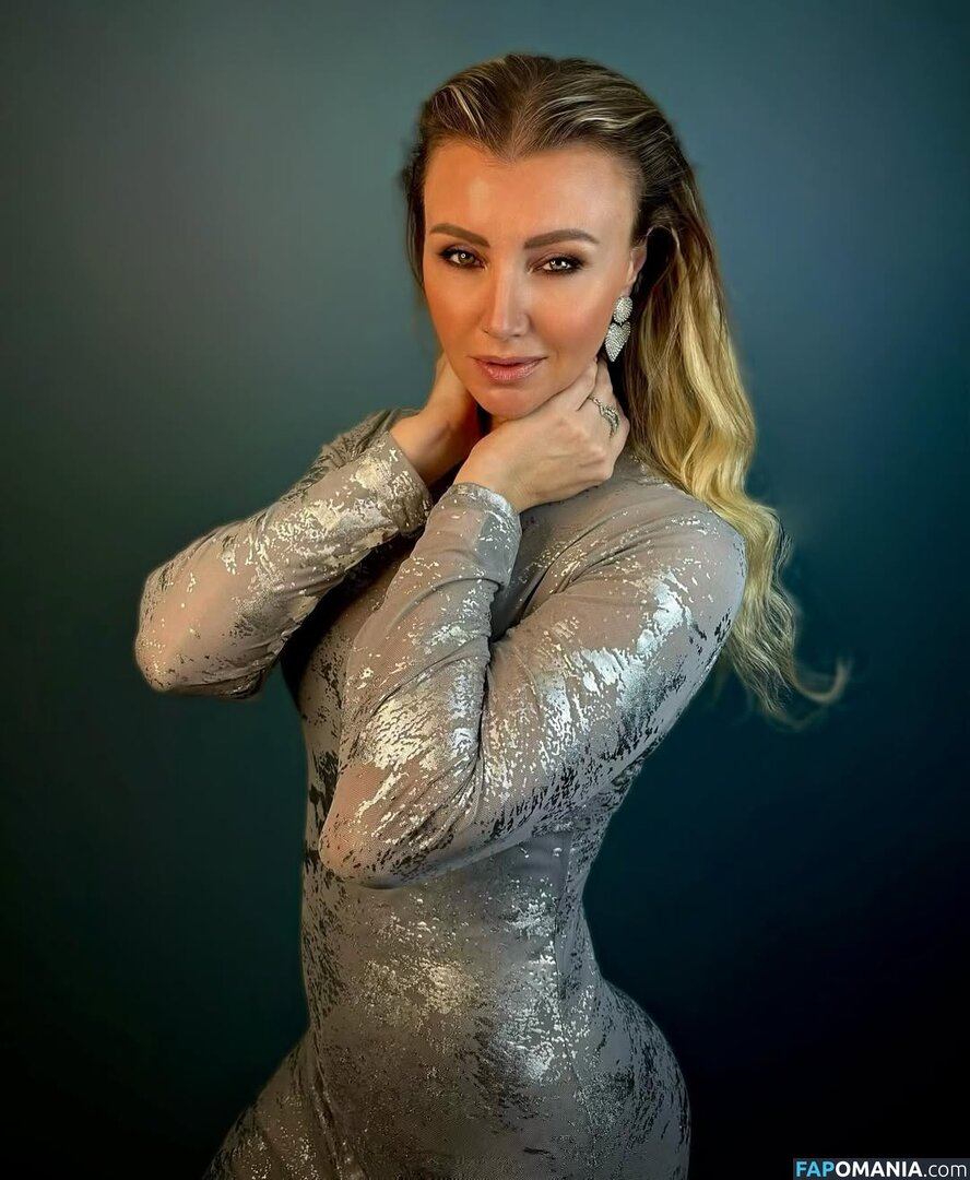 Anna Policarpova / aniuta_777 Meztelen OnlyFans  Kikerült fotó #4